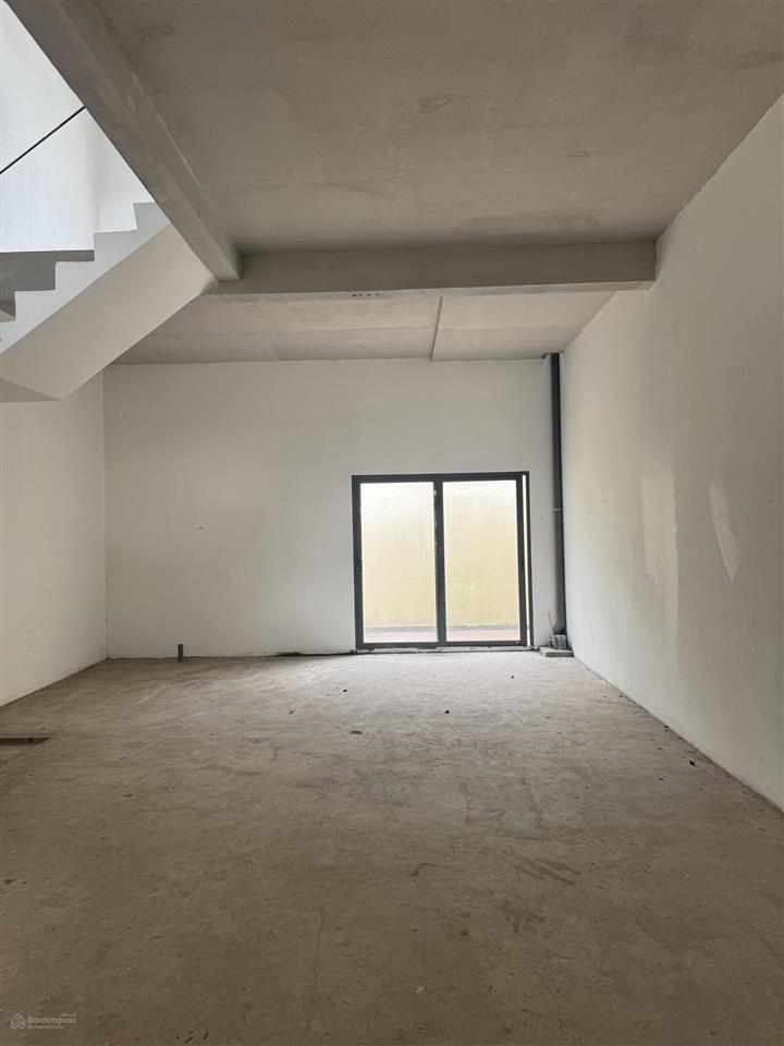 Bán nhanh căn nhà phố verosa 5x17m. xây dựng 4 tầng. nhà thô . giá thấp nhất chỉ từ 15.x tỷ.