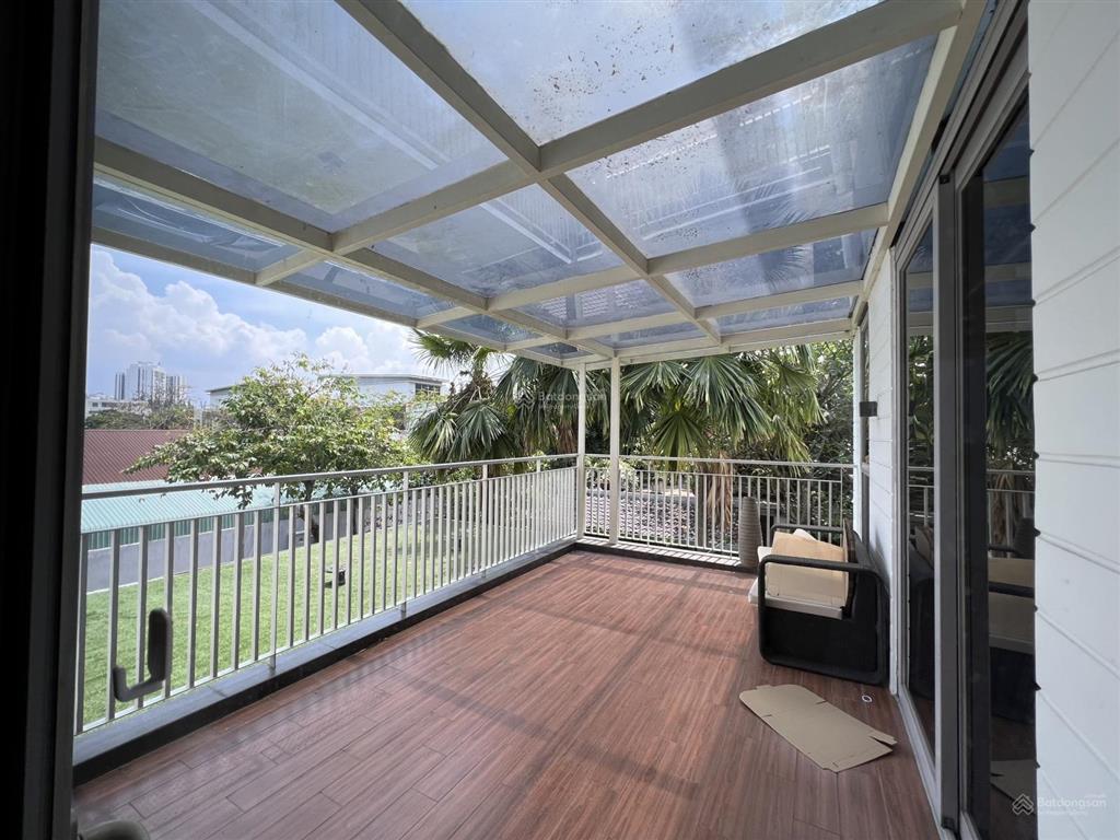 Cần bán gấp căn biệt thự đơn lập khu compound an ninh 24/7  dt 581m2  giá tốt nhất thị trường