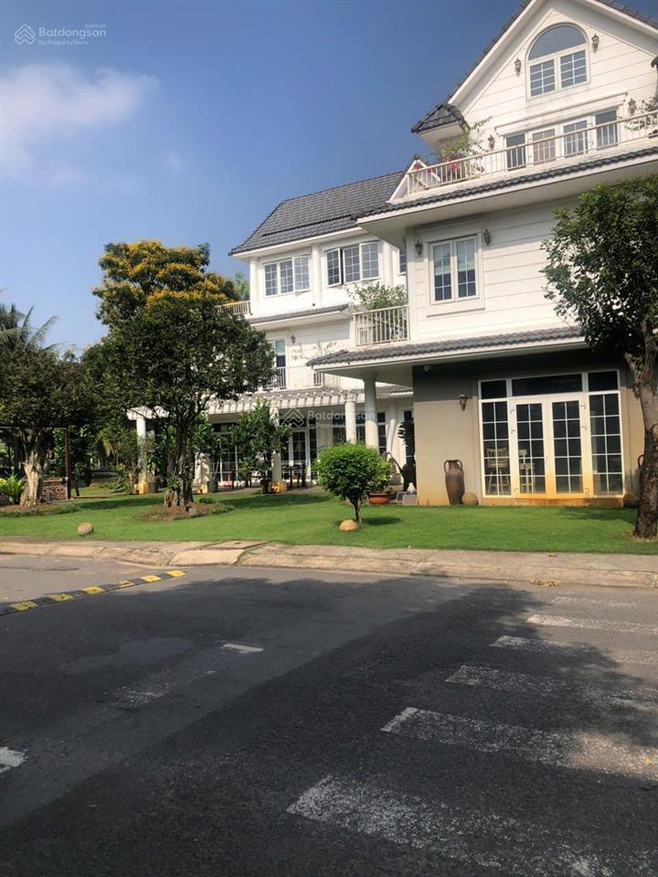 Độc quyền  bán căn biệt thự đơn lập vvip nhất dự án park riverside . dt 616m2 . có thiết kế hồ bơi