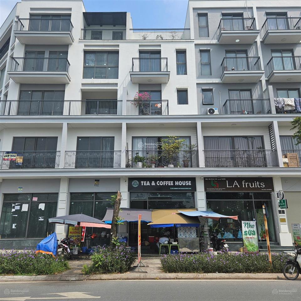 Cho thuê biệt thự kđt pháp vân, bt linh đàm thô dt 300m2, 3,5 tầng, giá 40tr/th,  0989 604 ***