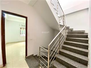 Cho thuê liền kề làng việt kiều, dt 100m 5 tầng, giá 33tr,  0989 604 ***