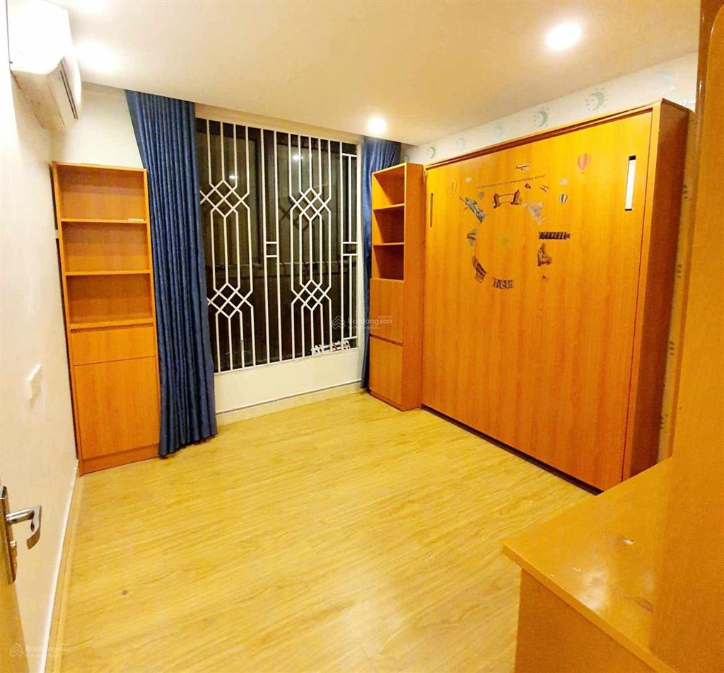 Cần bán căn chung cư đặng xá 48m2 tầng 5 giá chỉ 2.x tỷ