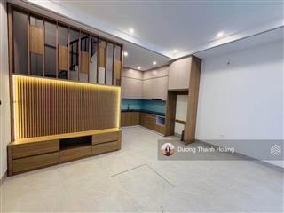 Chỉ với 4,65 tỷ sở hữu ngay nhà mới 3 tầng long biên rộng thoáng