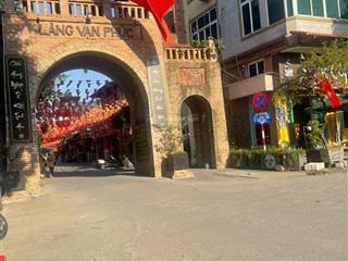 Chính chủ cần bán lô đất đẹp tại phố lụa vạn phúc, vị trí trung tâm