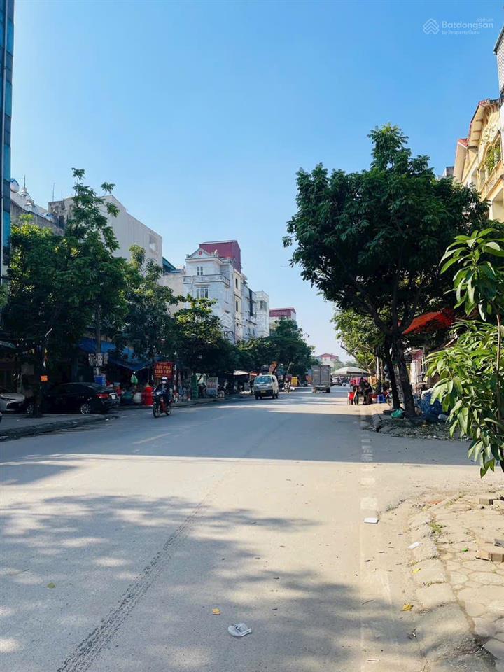 Bán nhà mặt đường chiến thắng  ô tô tránh  kinh doanh đỉnh