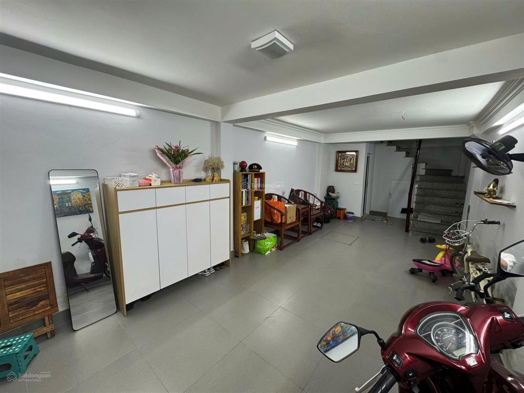 Bán nhà mặt đường chiến thắng  ô tô tránh  kinh doanh đỉnh