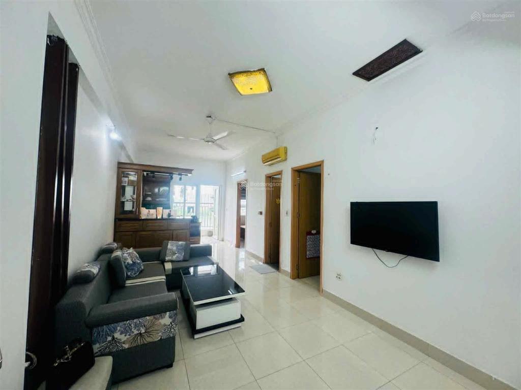 Bán căn hộ 65m2 view hồ siêu đẹp chung cư thanh hà cienco 5 chỉ 2,4x tỷ
