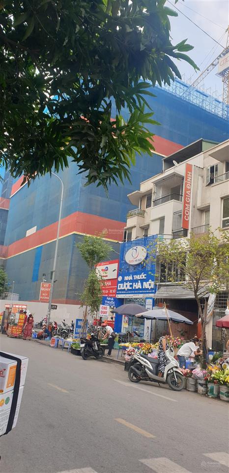Chính chủ bán căn lk an hưng lk16 dt 90m2 hướng tb đường 15m đối diện shophouse chung cư the charm