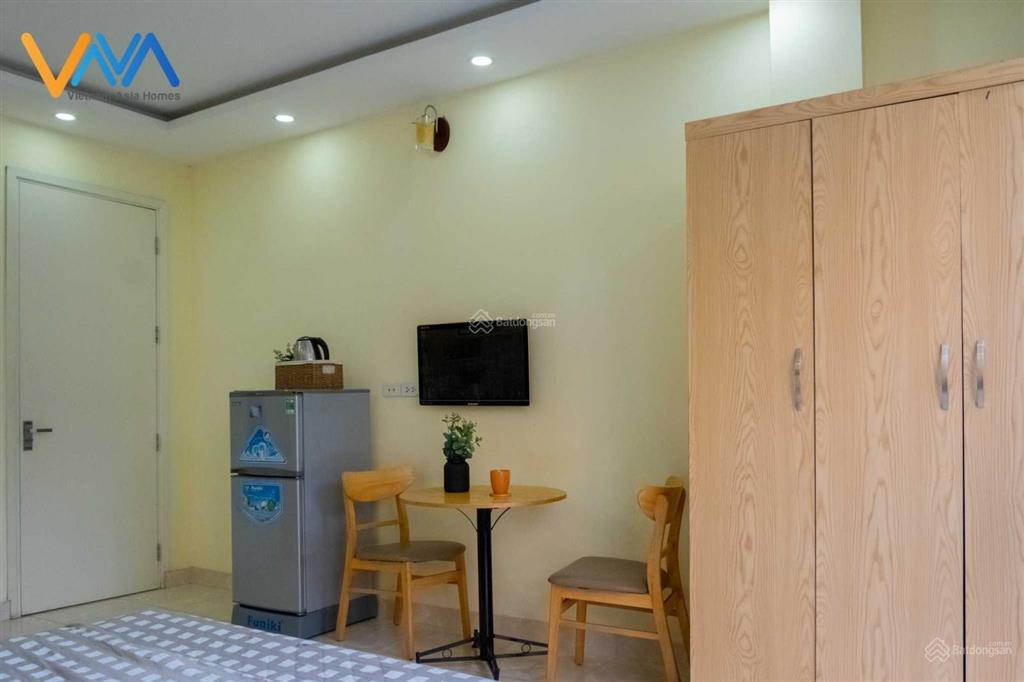 Căn hộ tiện nghi vnahomes 622 đường lạc long quân gần công viên nước hồ tây