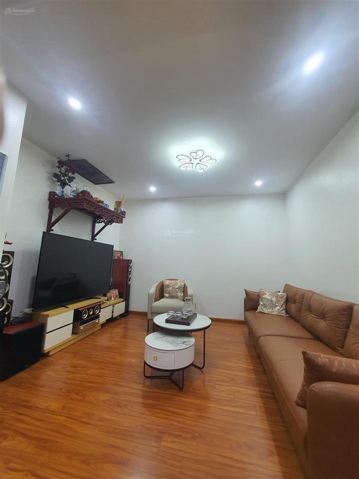 Chính chủ bán căn hộ chung cư tân tây đô 77m2, full đồ sẵn ở