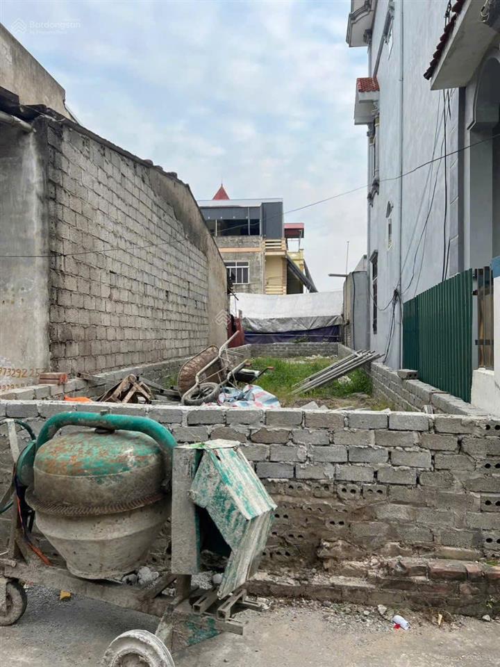 Siêu phẩm có 102 trục chính kinh doanh xâm thị  hồng vân