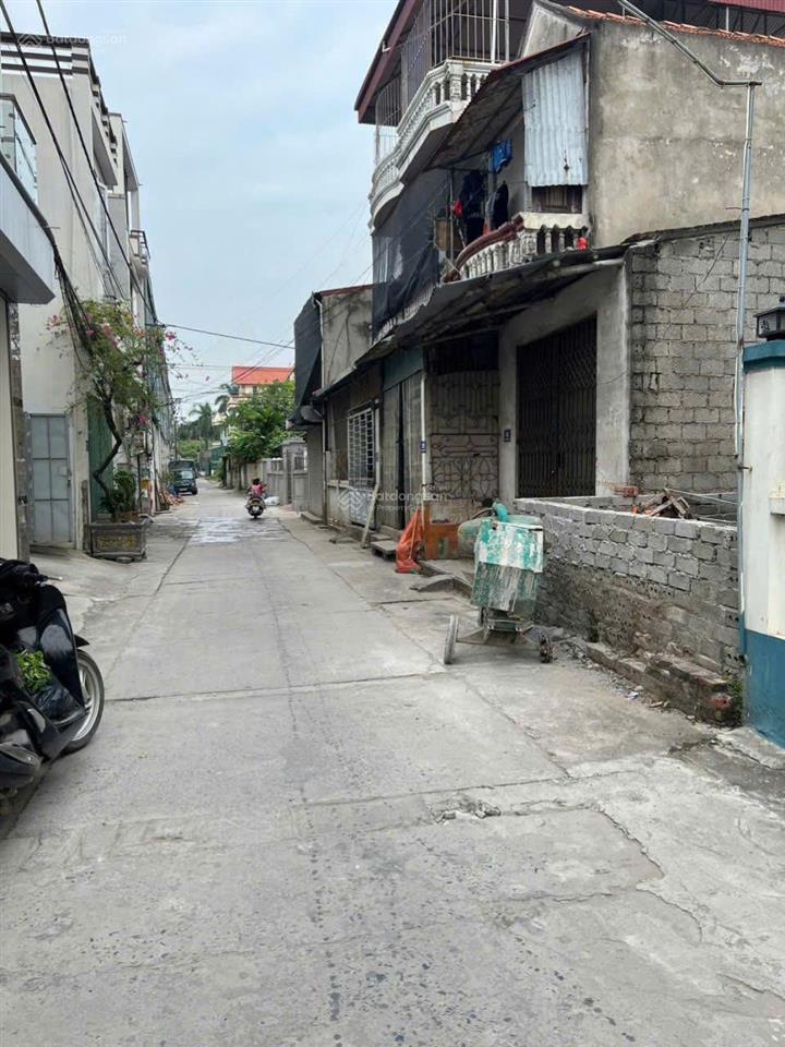 Siêu phẩm có 102 trục chính kinh doanh xâm thị  hồng vân