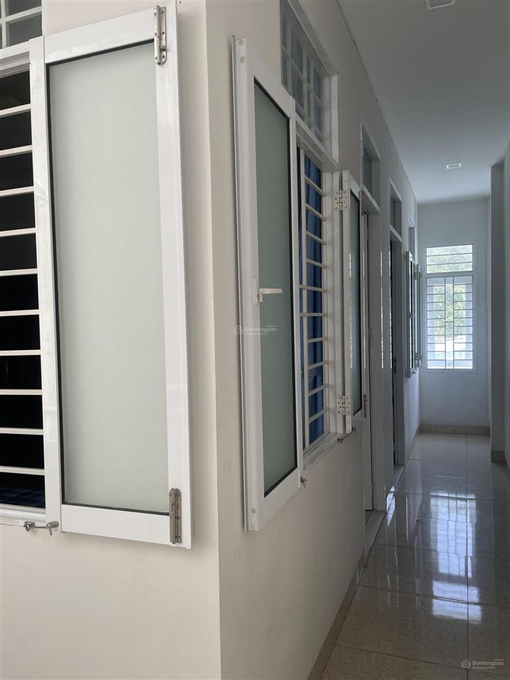 Bán nhà 1 trệt, 1 lầu, diện tích 138.5m2, cách biển chỉ 100m