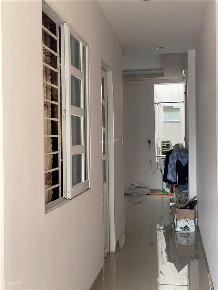Nhà 2 tầng diện tích 105m2 đường 10m khu dân cư vĩnh hoà