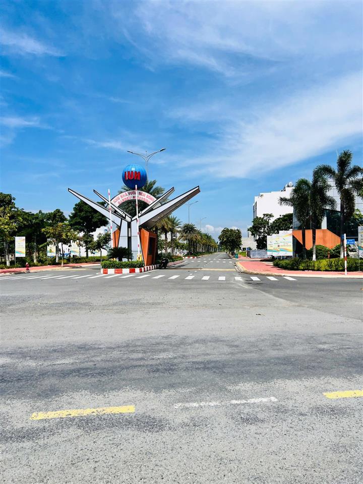 Giá chỉ 1 tỷ 750 triệu, lô 100m2 ngay cổng chính dự án garden riverside
