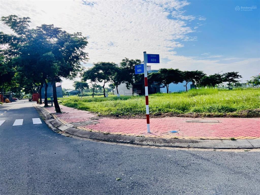 Giá chỉ 1 tỷ 750 triệu, lô 100m2 ngay cổng chính dự án garden riverside