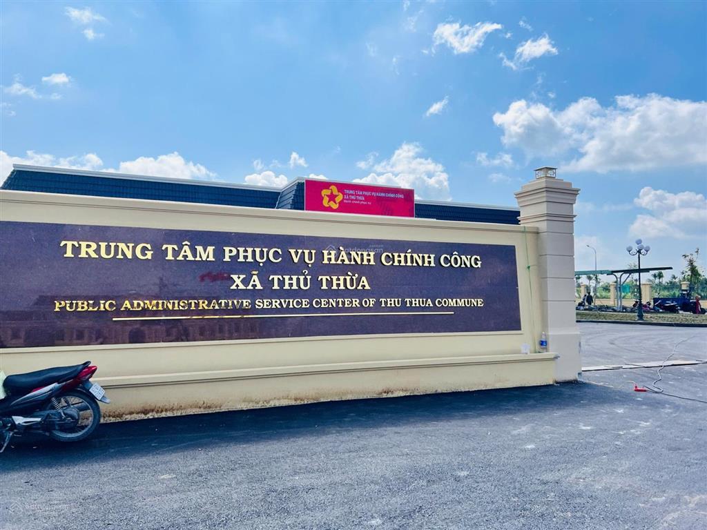 Bán đất mặt tiền đường số 1 trục kinh doanh 20m, sát tthc xã thủ thừa