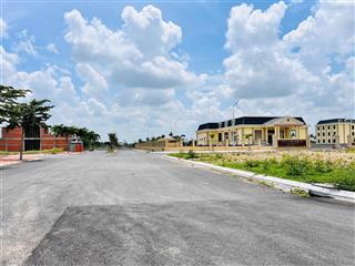 Chính chủ gửi bán nền đẹp 100m2  đối diện trung tâm hành chính xã thủ thừa