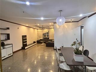 Bán căn hộ giai việt 150m2 3pn sổ hồng công chứng ngay 6tỷ2.  0907 778 ***