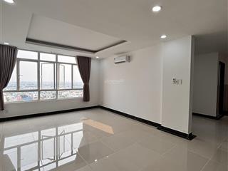 Cần bán căn hộ duplex giai việt q8 230m2 nhà mới đẹp tặng nội thất,7ty5.  0907 778 *** trinh