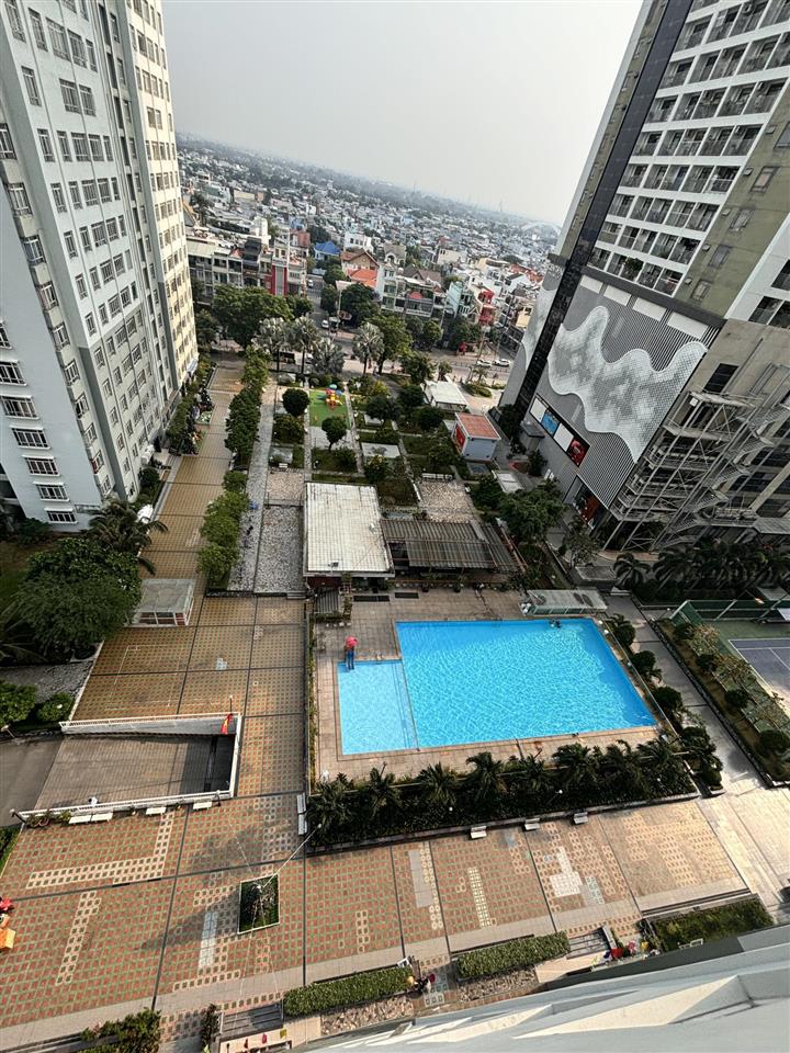 Cần bán căn hộ duplex giai việt q8 230m2 nhà mới đẹp tặng nội thất,7ty5.  0907 778 *** trinh