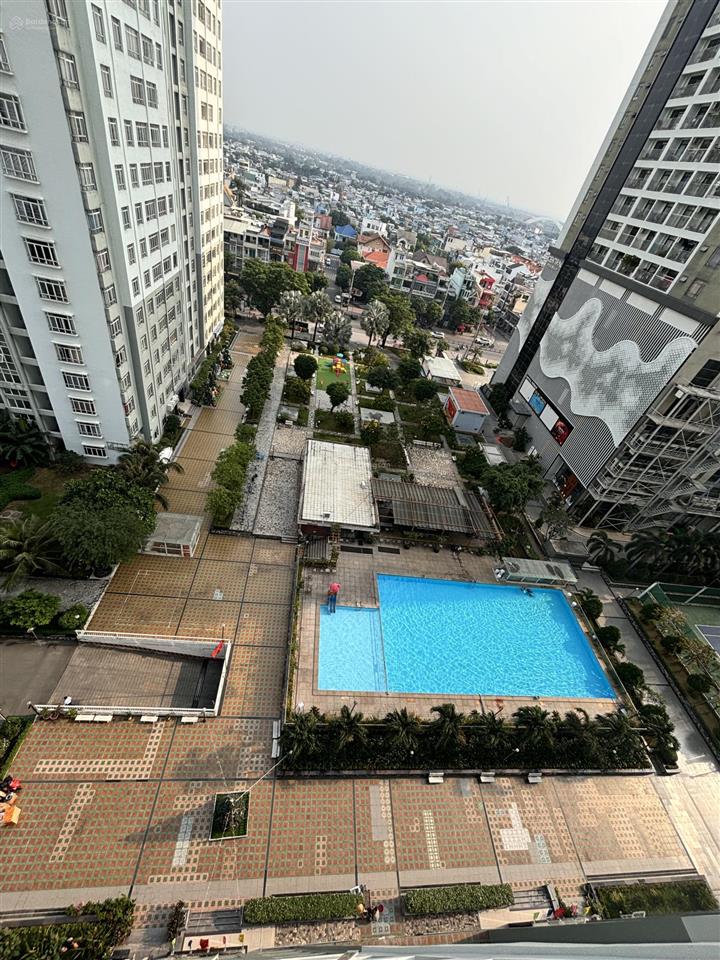 Cần bán căn hộ duplex giai việt q8 230m2 nhà mới đẹp tặng nội thất,7ty5.  0907 778 *** trinh