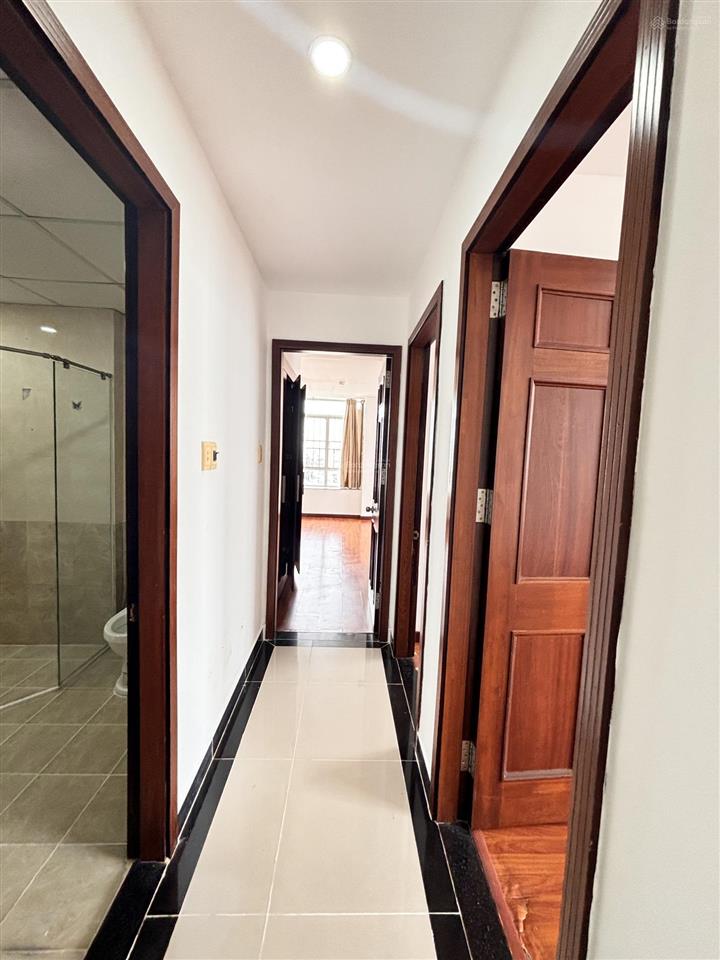 Cho thuê căn hộ giai việt q8 150m2 3pn nhà trống nhận ngay 15tr.  0907 778 ***