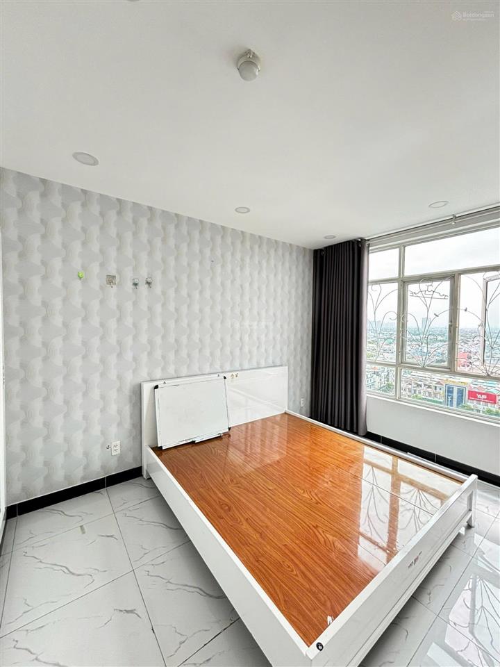 Bán căn hộ duplex giai việt q8 230m2 5pn sổ hồng.  0907 778 ***