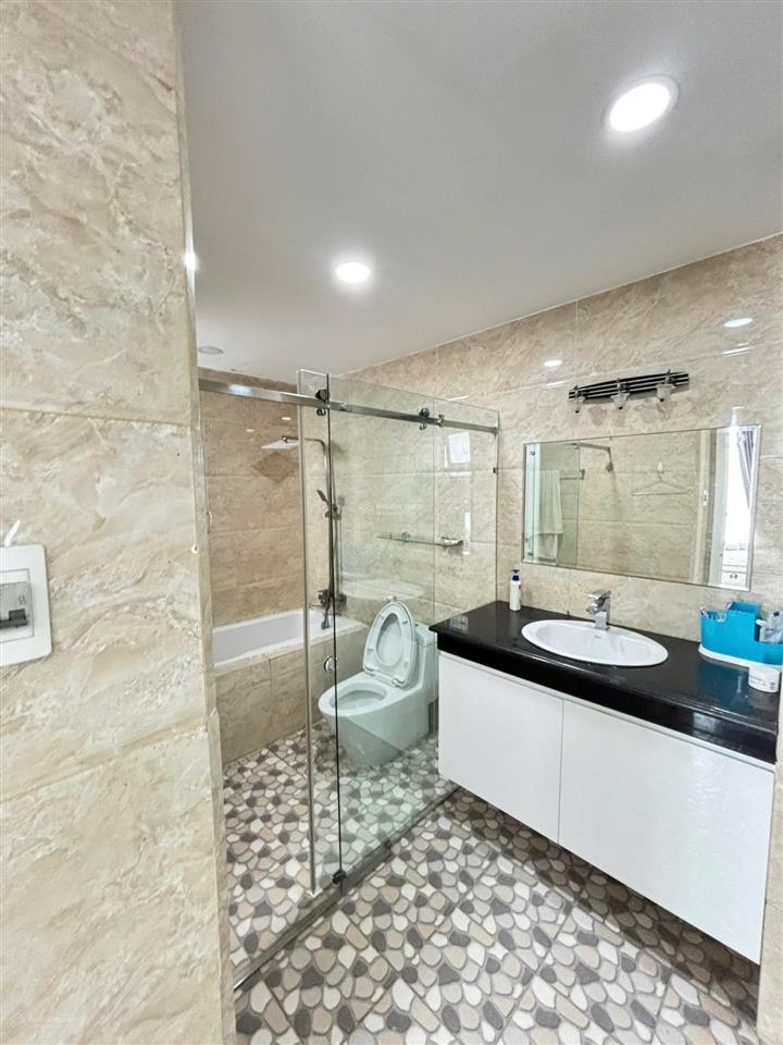 Bán căn hộ duplex giai việt q8 230m2 5pn sổ hồng.  0907 778 ***