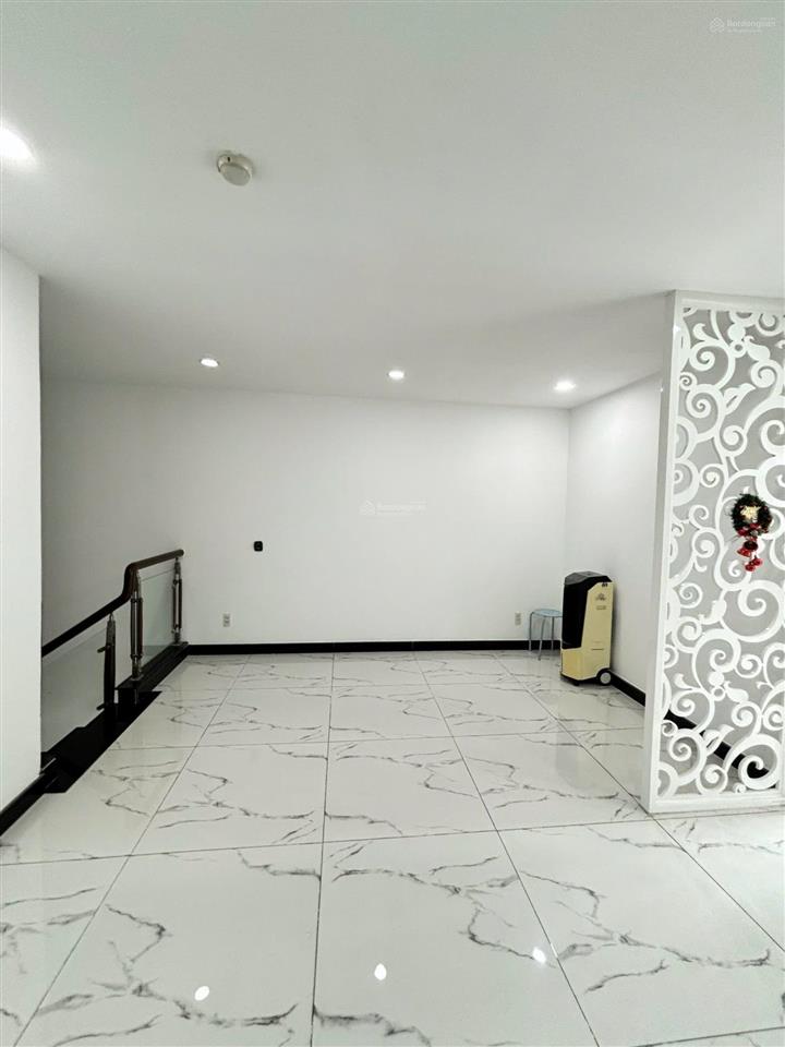 Bán căn hộ duplex giai việt q8 230m2 5pn sổ hồng.  0907 778 ***