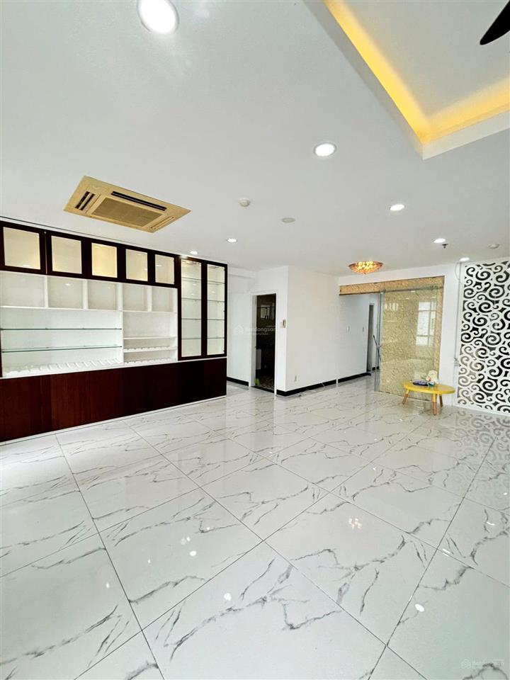 Bán căn hộ duplex giai việt q8 230m2 5pn sổ hồng.  0907 778 ***