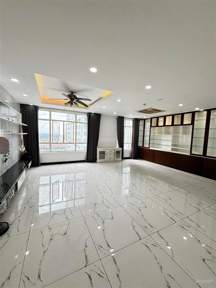 Bán căn hộ duplex giai việt q8 230m2 5pn sổ hồng.  0907 778 ***