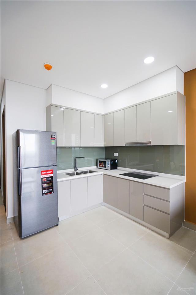 Bán căn 3pn 2wc river panorama  114m2 layout rộng  6tỷ900 còn tl  nội thất cơ bản