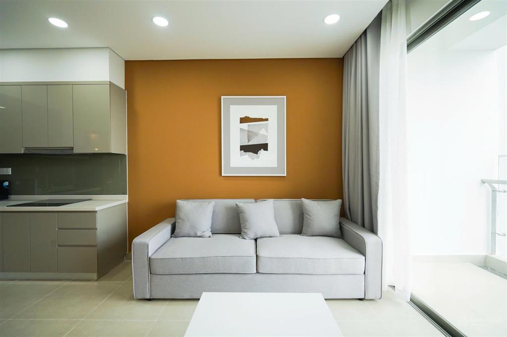 Bán căn 3pn 2wc river panorama  114m2 layout rộng  6tỷ900 còn tl  nội thất cơ bản