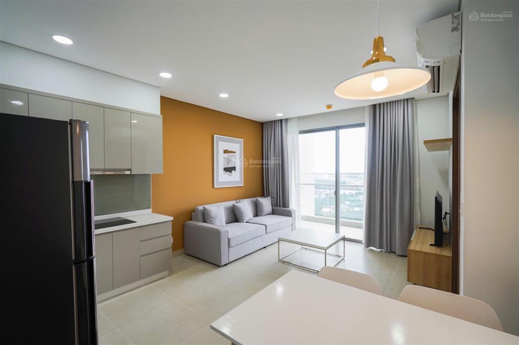 Bán căn 3pn 2wc river panorama  114m2 layout rộng  6tỷ900 còn tl  nội thất cơ bản