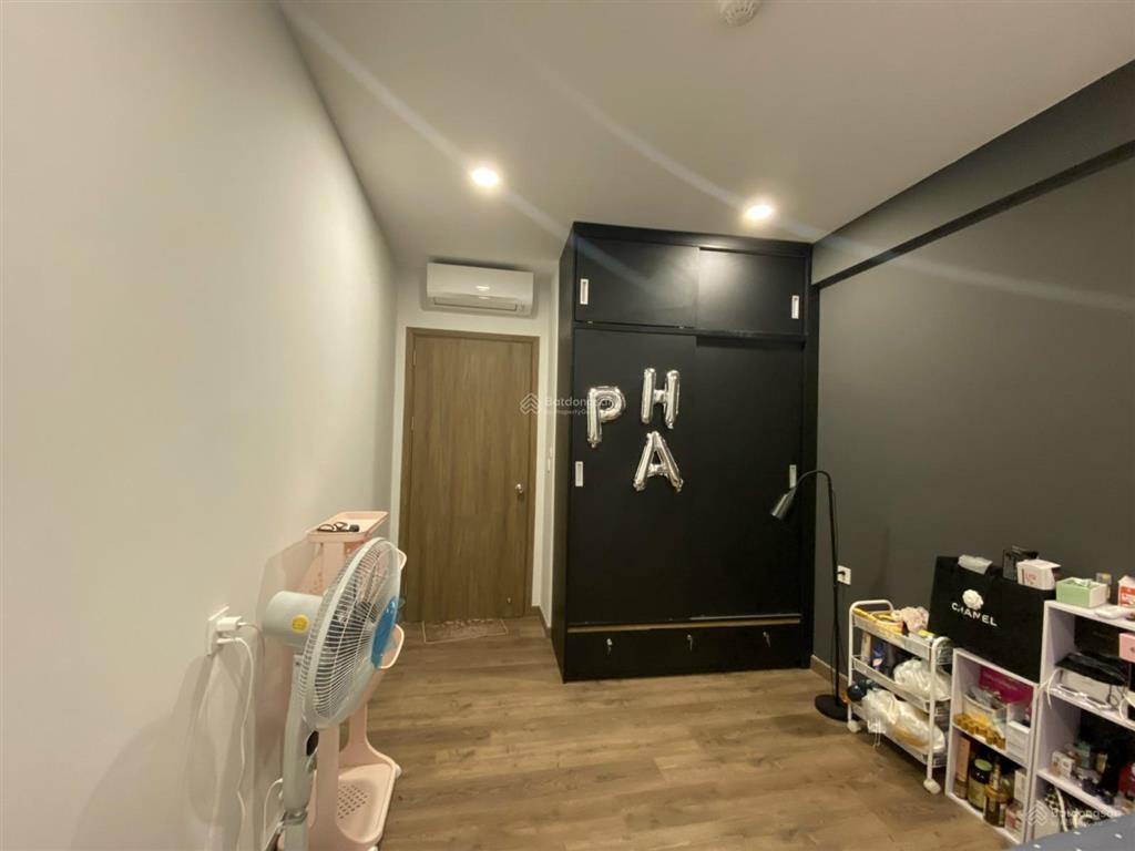 Đã có sổ  bán gấp căn 2pn 2wc sky 89, view nội khu, giá 4.650 tỷ  nội thất cơ bản