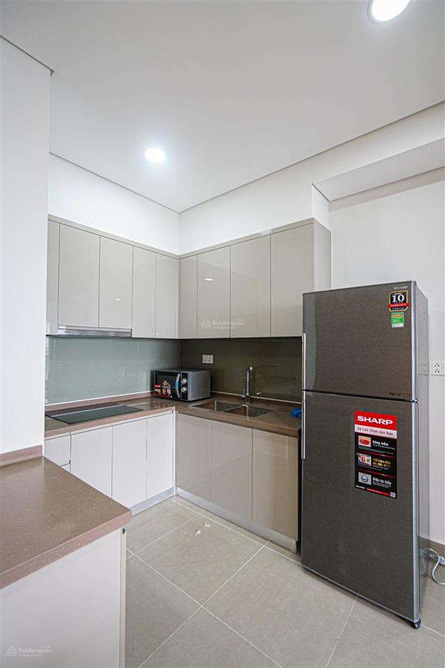 Bán gấp căn 2pn 2wc river panorama, nhà trống, mới hoàn toàn 4.2tỷ thương lượng bao thuế phí