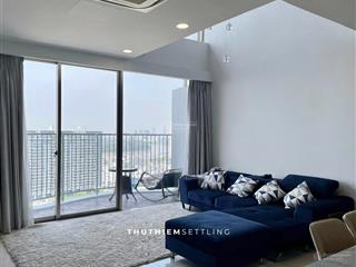 Bán căn hộ duplex tầng cao view panorama toàn thành phố  trực diện sông