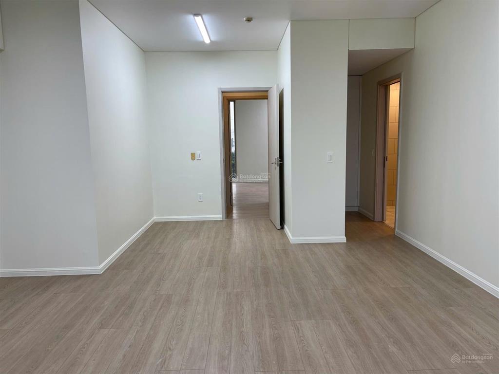 Căn duplex  waterina suites 234m2, trần cao 7m, 2 phòng master giá chỉ 21 tỷ,  0903 783 ***
