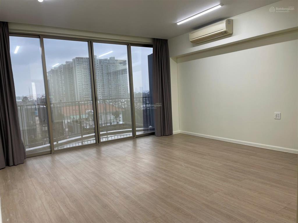 Căn duplex  waterina suites 234m2, trần cao 7m, 2 phòng master giá chỉ 21 tỷ,  0903 783 ***