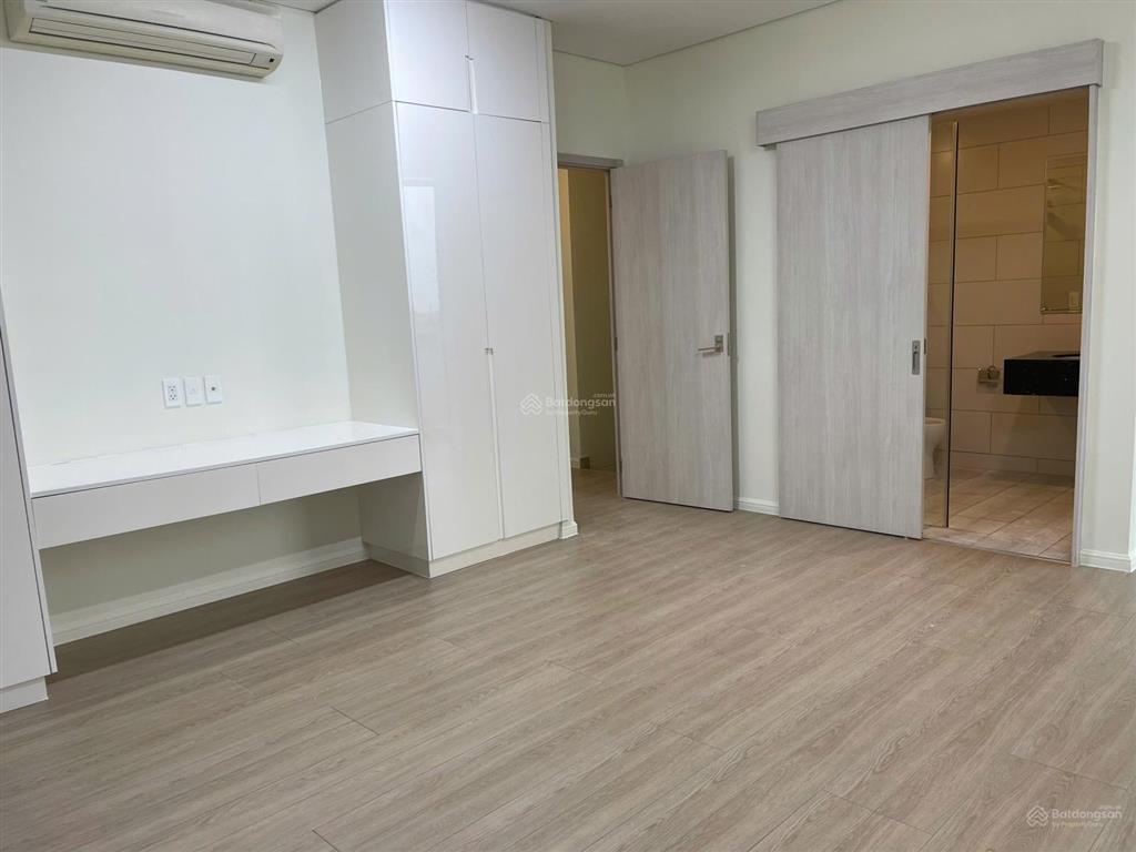 Căn duplex  waterina suites 234m2, trần cao 7m, 2 phòng master giá chỉ 21 tỷ,  0903 783 ***