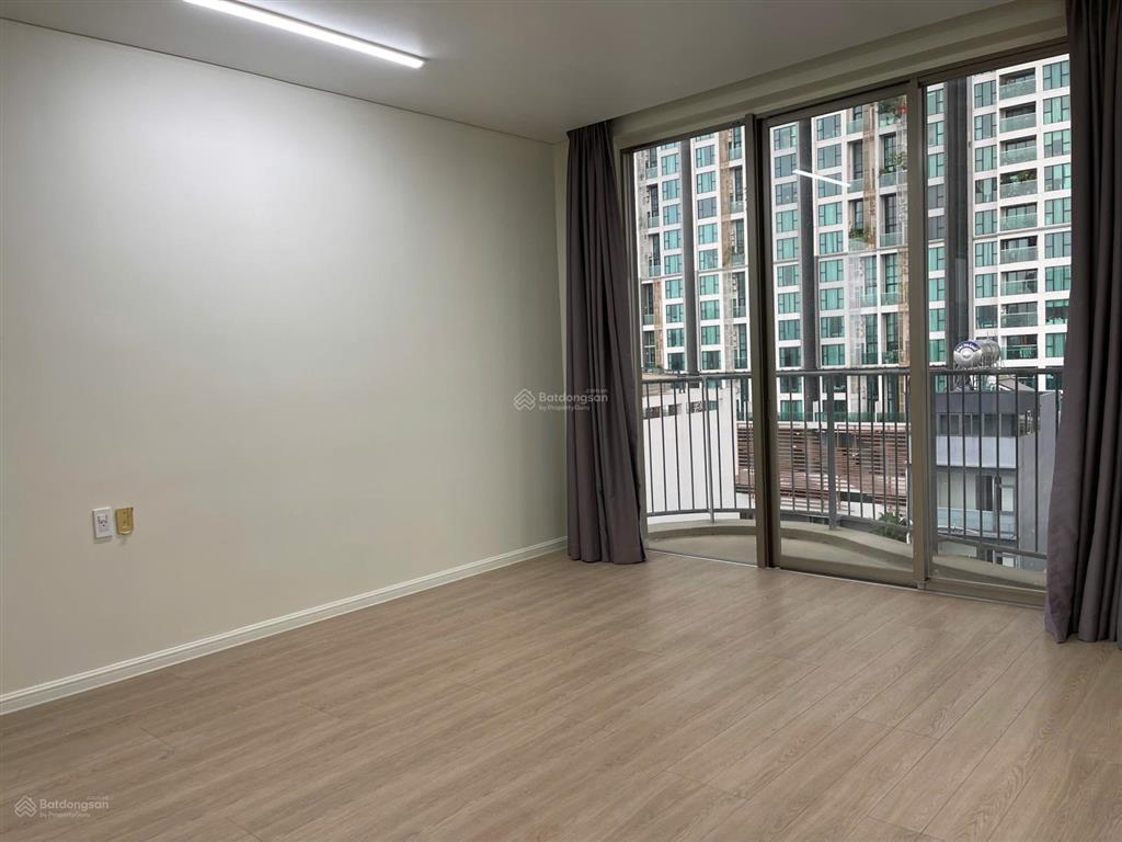 Căn duplex  waterina suites 234m2, trần cao 7m, 2 phòng master giá chỉ 21 tỷ,  0903 783 ***