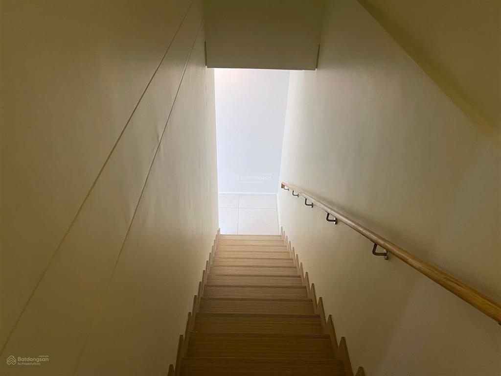 Căn duplex  waterina suites 234m2, trần cao 7m, 2 phòng master giá chỉ 21 tỷ,  0903 783 ***
