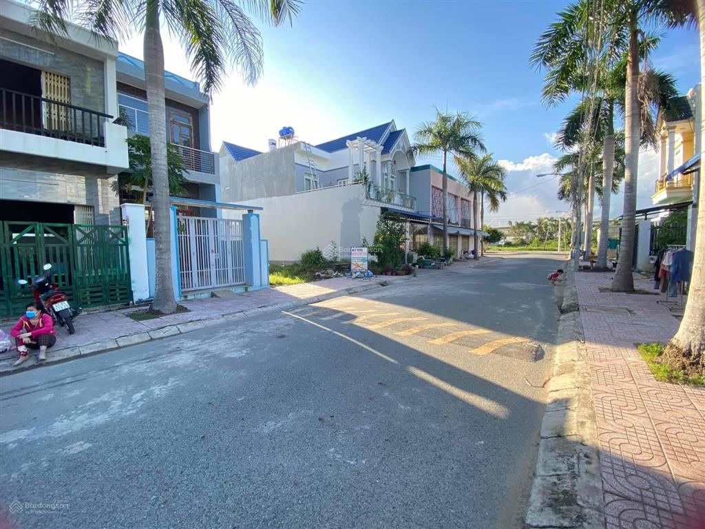 Bán nhà 4x20 kđt cát tường phú thạnh  hựu thạnh đức hoà long an  1tỷ5 tl  0905 559 ***