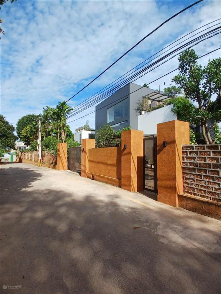 Nhà bác có lô đất đồng trúc 238m2, 87m2 giá nhỉnh 4,5tỷ đường to tận 12m. sẵn sổ đỏ, xin 