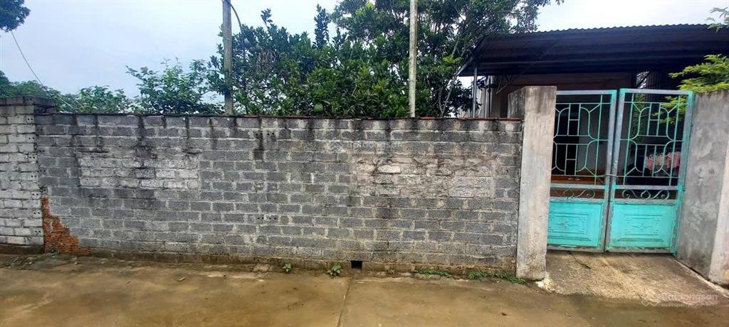 Chính chủ bán lô đất 120m2, mặt tiền 6m cạnh đại học fpt, miễn môi giới, xin cám ơn