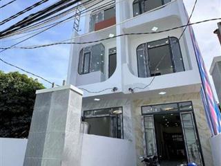 Bán 2 căn nhà liền kề – Hoàn thiện, chìa khóa trao tay gần Lotte Nha Trang