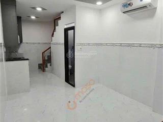 (4,5 tỷ tl) nhà 1 sẹc cmt8 , sát mặt tiền, hẻm rộng rãi..!