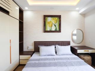 Chính chủ cần cho thuê nhanh căn hộ dockland dt 116m2, 3pn, 2wc, giá 15tr nhà đẹp 0938 607 ***