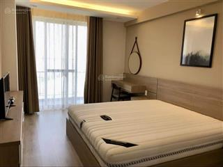 Chính chủ cần bán nhanh căn hộ cosmo dt 102m2, 3pn, 2wc, giá 4ty9 căn góc  0938 607 ***